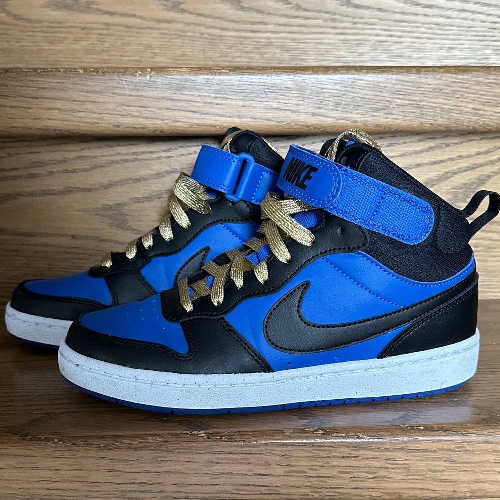 Nike Kids Blue and Black Sneakers with Gold Laces
